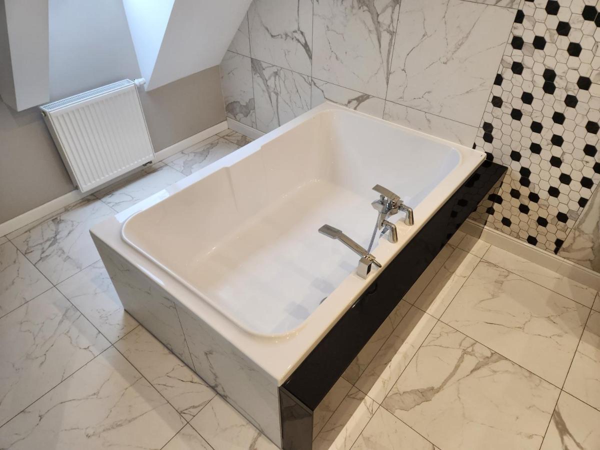 Apartamenty Prestiz 92 Κοστζαλίν Εξωτερικό φωτογραφία